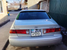 Toyota Camry 2000 года