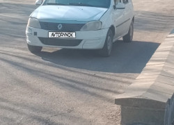 Renault Logan 2013 года