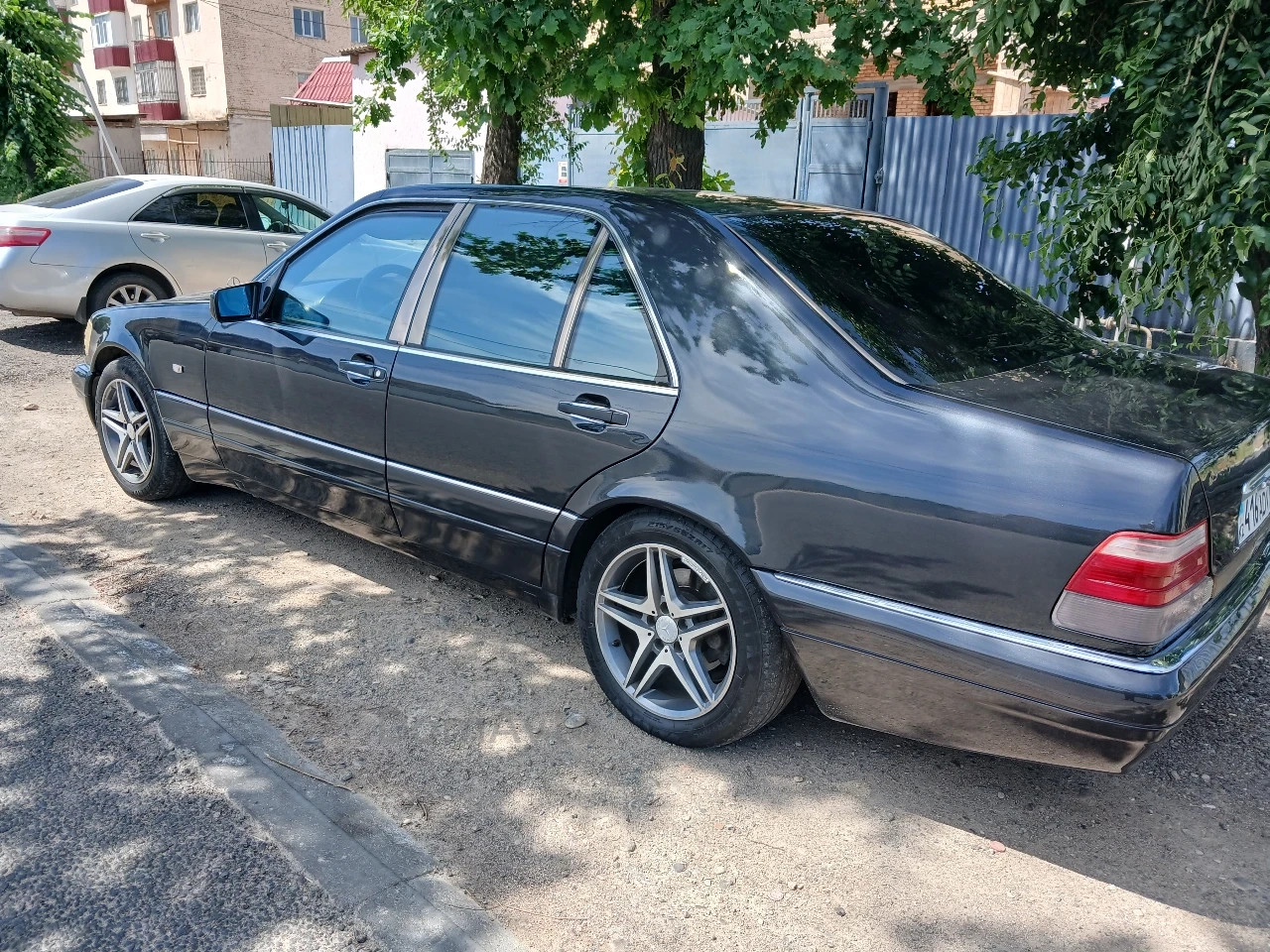 Mercedes-Benz S-Class, 1995