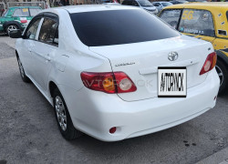 Toyota Corolla 2010 года
