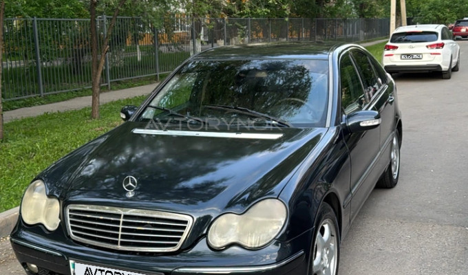 Mercedes-Benz C-Класс 2001 года