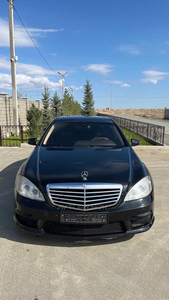 Mercedes-Benz S-Class, 2009