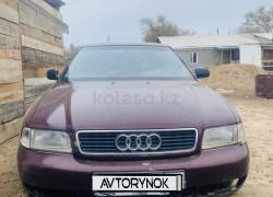 Audi A4 1996 года