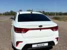 Kia Rio 2020 года