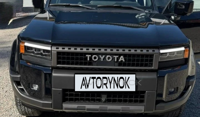 Toyota Land Cruiser Prado 2024 года