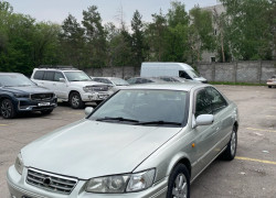 Toyota Camry Gracia 1999 года
