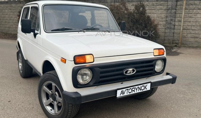 ВАЗ (Lada) 2121 (4x4) 1995 года