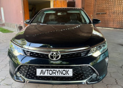 Toyota Camry 2017 года