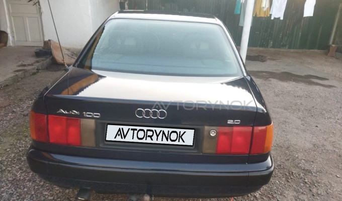 Audi 100 1991 года