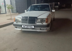 Mercedes-Benz E-Класс 1987 года