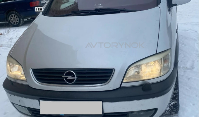 Opel Zafira 2002 года
