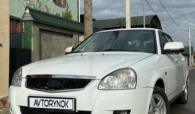 ВАЗ (Lada) Priora 2014 года