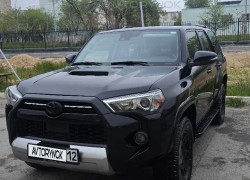 Toyota 4Runner 2023 года