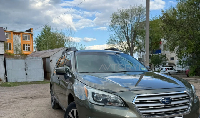 Subaru Outback 2015 года