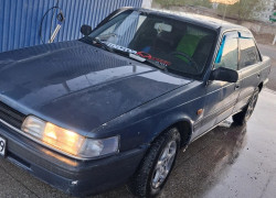 Mazda 626 1990 года