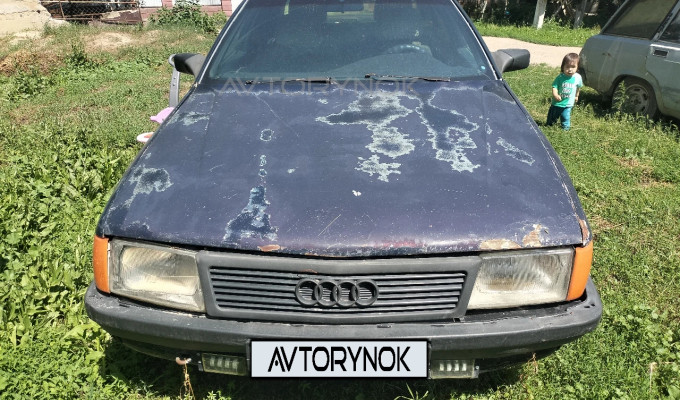Audi 100 1989 года