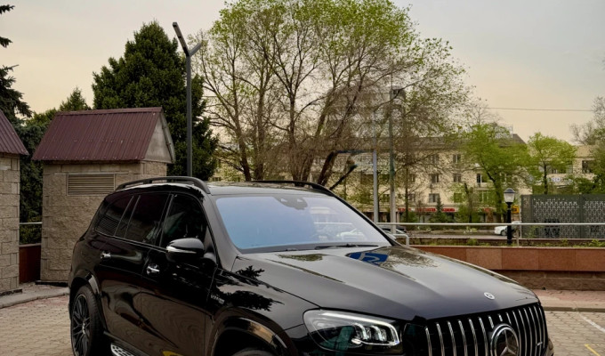 Mercedes-Benz GLS-Класс 2021 года