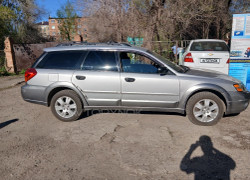 Subaru Legacy 2005 года