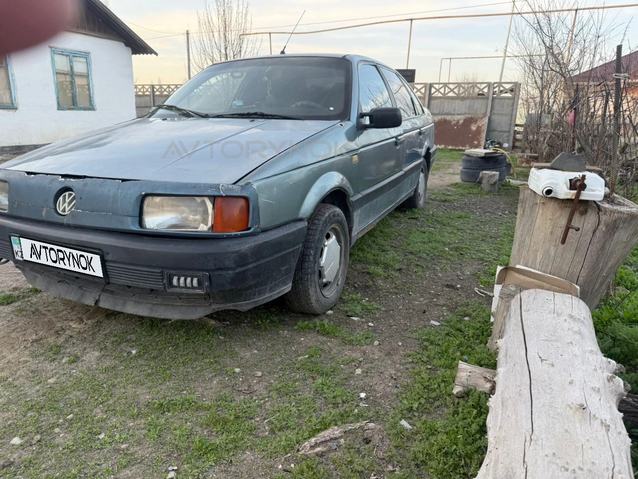 Volkswagen Passat, 1990