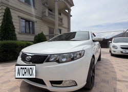 Kia Cerato 2012 года