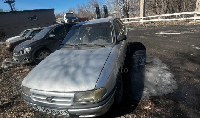 Opel Astra 1992 года