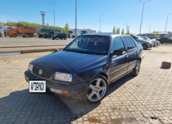 Volkswagen Vento 1994 года