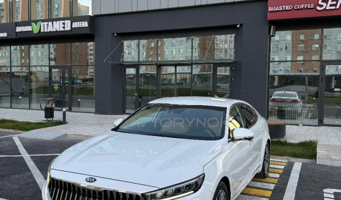 Kia K7 2020 года