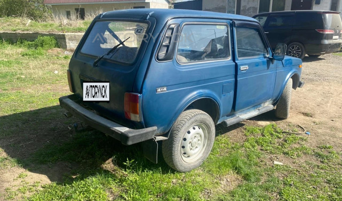 ВАЗ (Lada) 2121 (4x4) 2010 года
