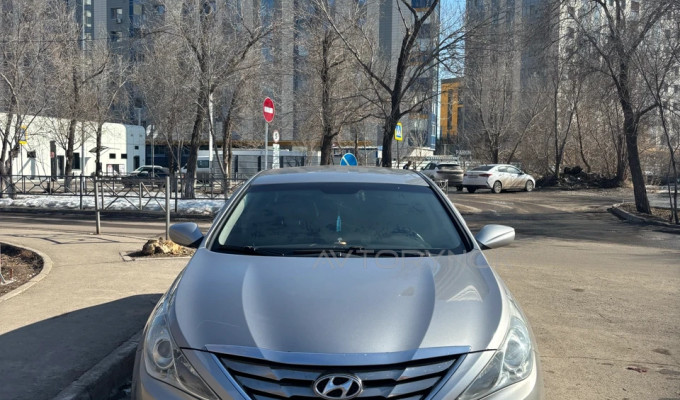 Hyundai Sonata 2010 года