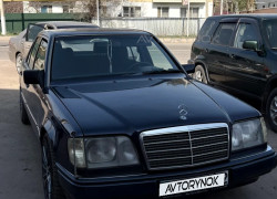 Mercedes-Benz E-Класс 1995 года