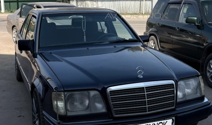 Mercedes-Benz E-Класс 1995 года