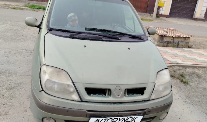 Renault Scenic 2003 года