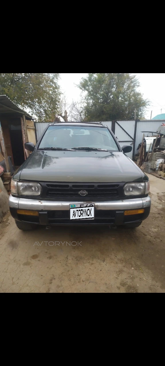 Nissan Pathfinder, 1997