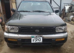 Nissan Pathfinder 1997 года