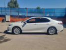 Toyota Camry 2023 года