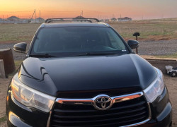 Toyota Highlander 2016 года