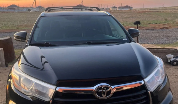 Toyota Highlander 2016 года
