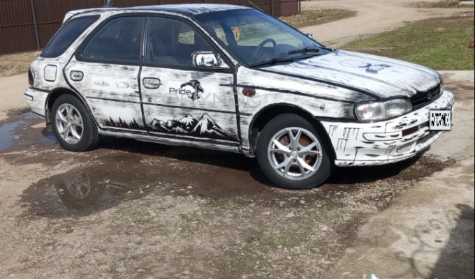 Subaru Impreza 1994 года