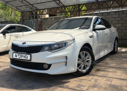 Kia K5 2018 года
