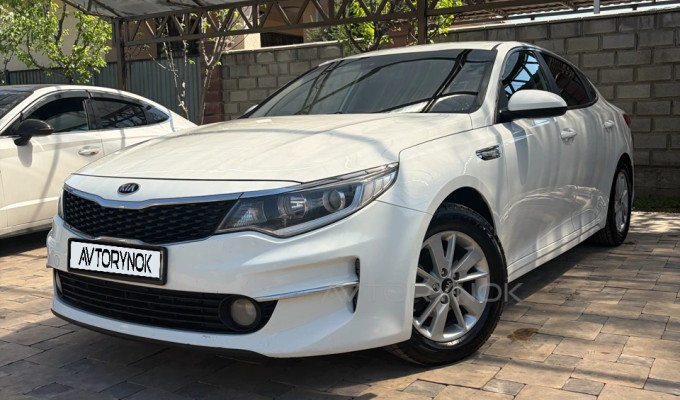 Kia K5 2018 года