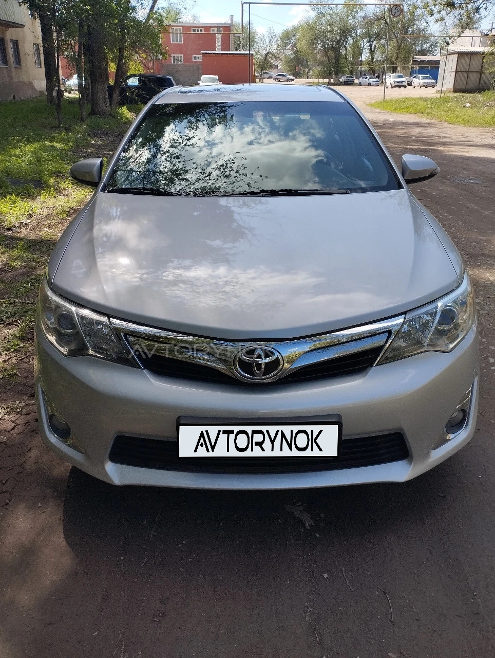 Toyota Camry, 2012