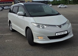 Toyota Estima 2007 года