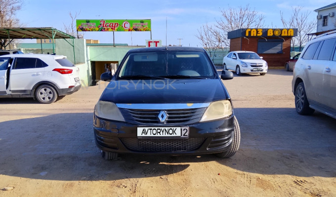 Renault Logan 2011 года