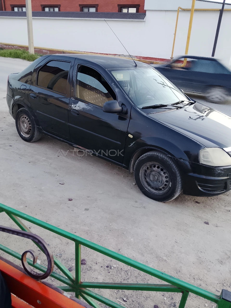 Renault Logan, 2011