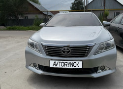 Toyota Camry 2012 года