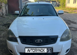ВАЗ (Lada) Priora 2014 года