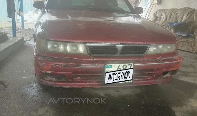 Mitsubishi Galant 1992 года