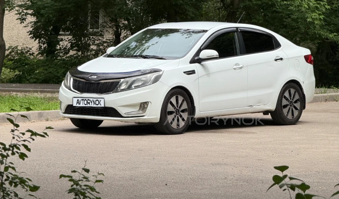 Kia Rio 2013 года