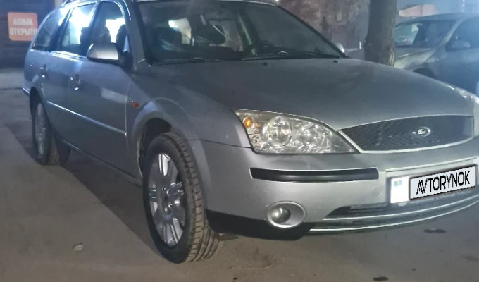 Ford Mondeo 2002 года