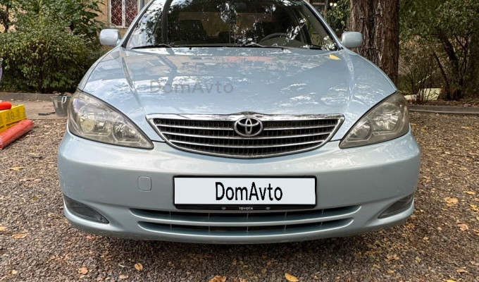 Toyota Camry 2003 года